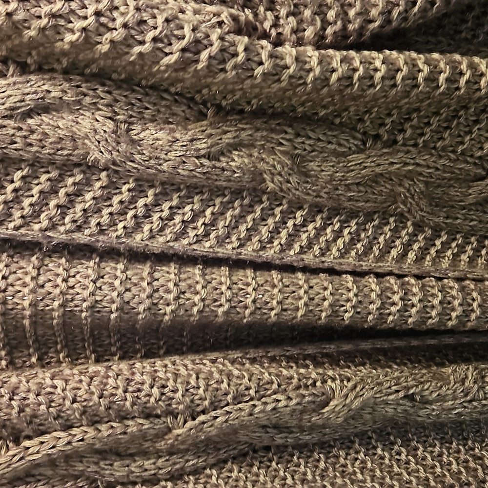 Cardigan SOLD SOLD - Picture 3 of 8